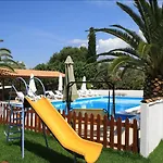 Alexaria Holidays Homes Φρύνι
