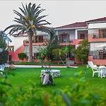 Ξενοδοχείο με διαμερίσματα Alexaria Holidays Homes