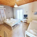 Alexaria Holidays Homes Ξενοδοχείο με διαμερίσματα Φρύνι