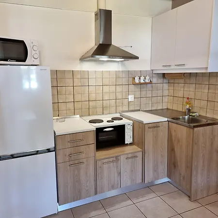 מלון דירות Alexaria Holidays Homes Frínion