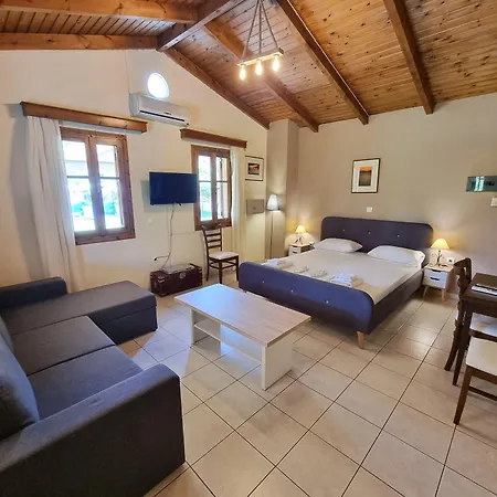 מלון דירות Alexaria Holidays Homes