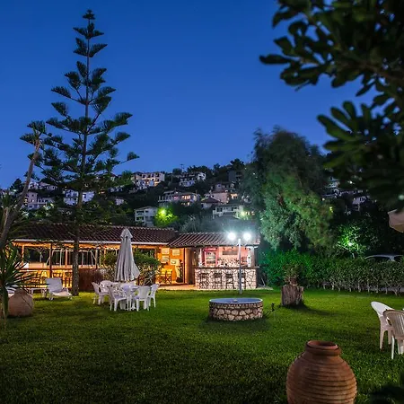 Alexaria Holidays Fríni