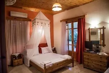 Alexaria Holidays 3* Frinion