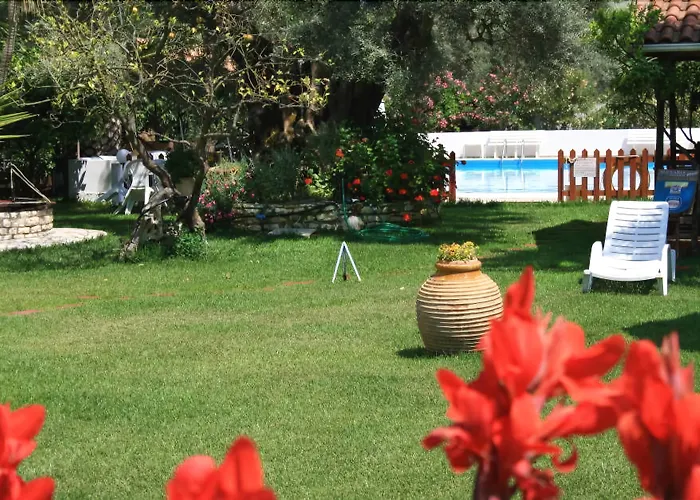 Alexaria Holidays Homes Frínion