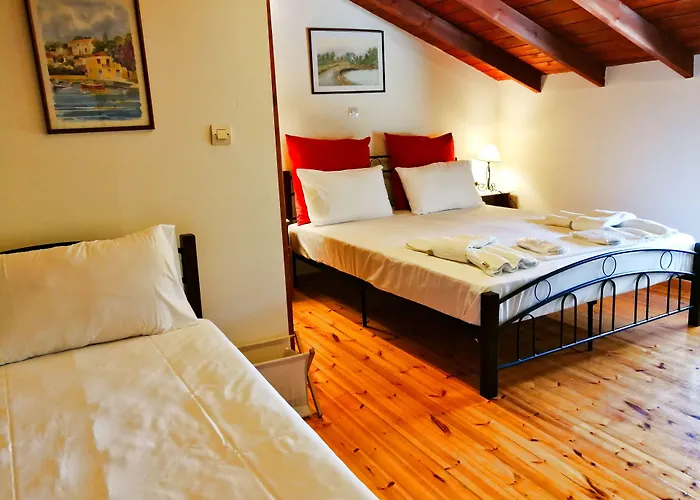 Alexaria Holidays Homes 4* Frínion