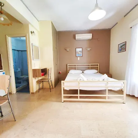 Alexaria Holidays Aparthotel Frínion