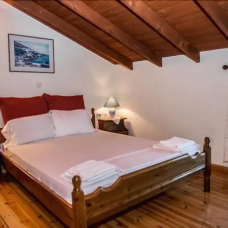 Hotel apartamentowy Alexaria Holidays Frínion