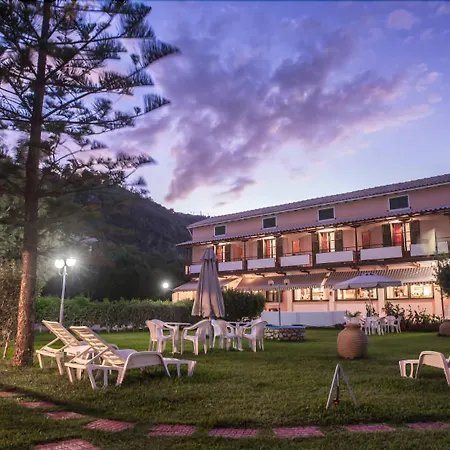 Aparthotel Alexaria Holidays Homes 4*
