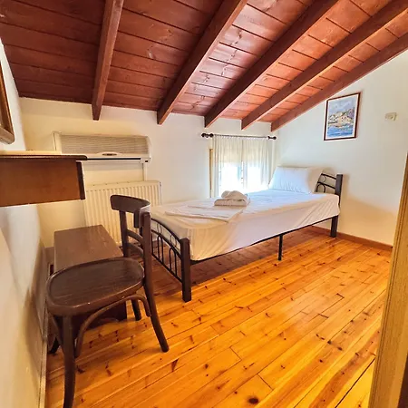 Aparthotel Alexaria Holidays Homes 4*