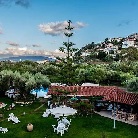 Alexaria Holidays Hotel apartamentowy 3*
