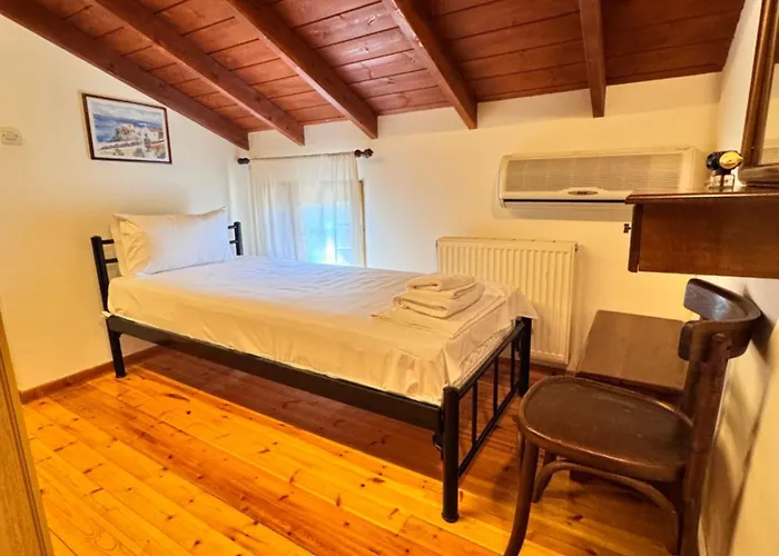 Alexaria Holidays Homes 4*
