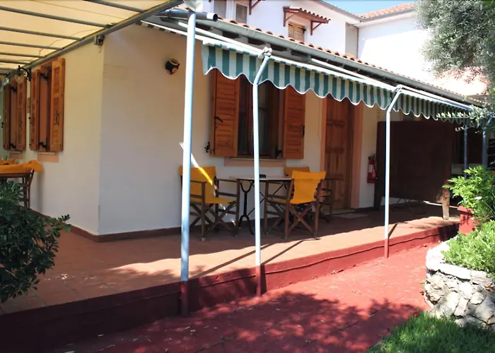 Alexaria Holidays Homes Aparthotel Frínion