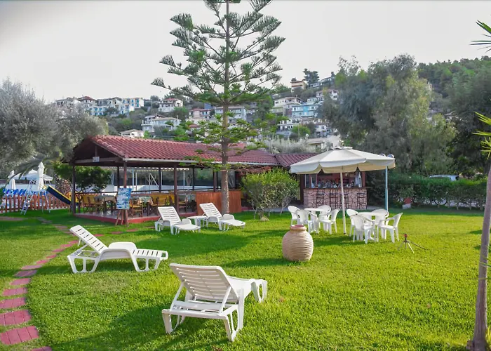 Alexaria Holidays Homes Aparthotel Frínion